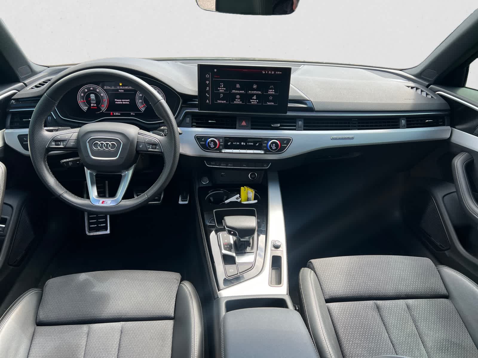 Vehicle image 12 of 22