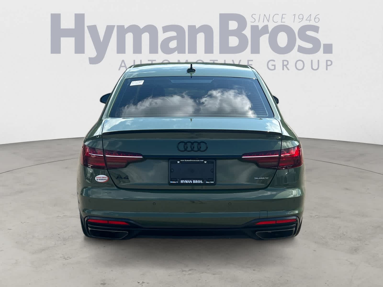 Vehicle image 6 of 22