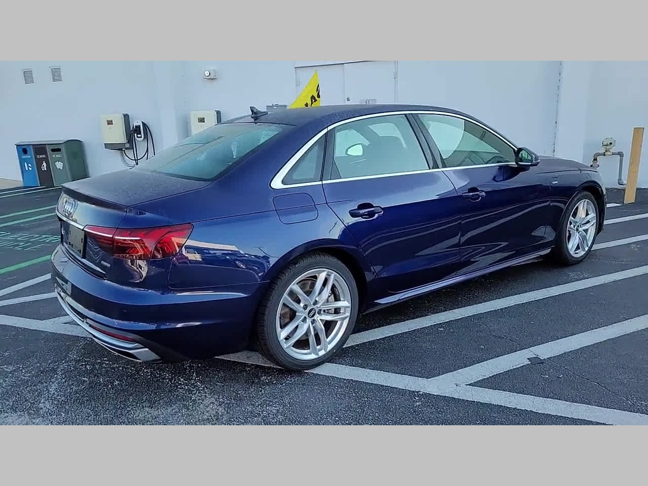 Vehicle image 12 of 36