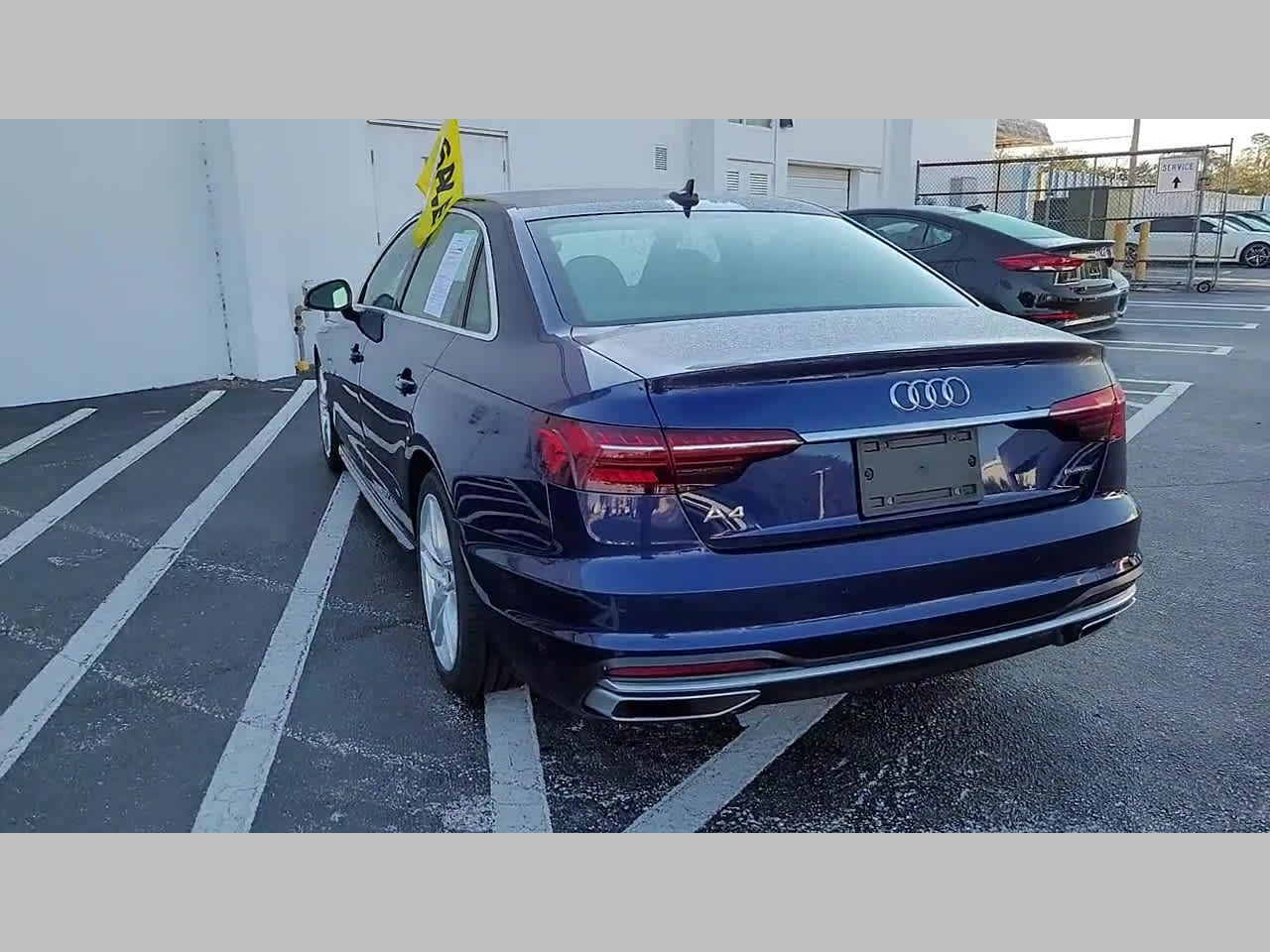 Vehicle image 16 of 36