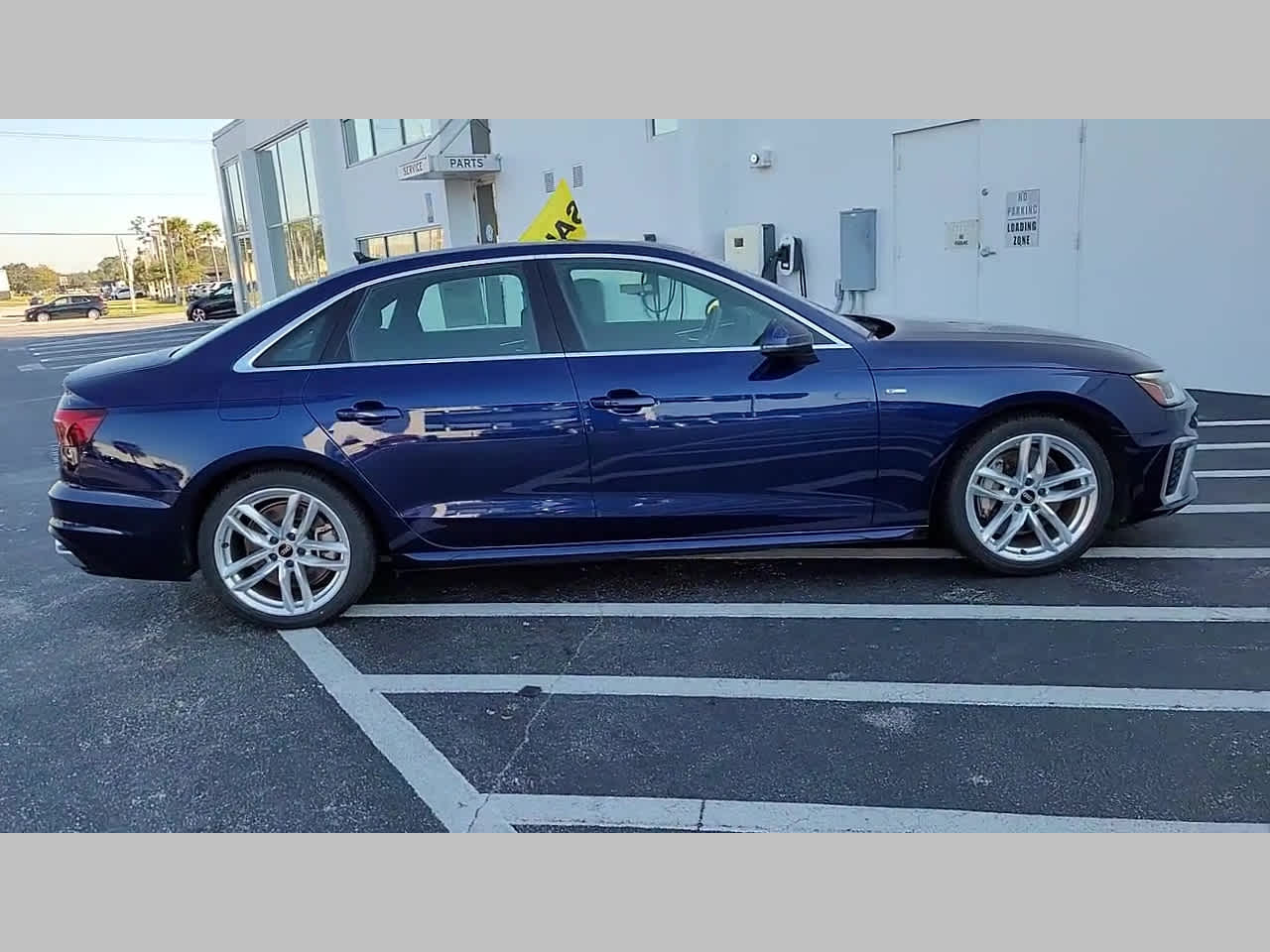 Vehicle image 6 of 36
