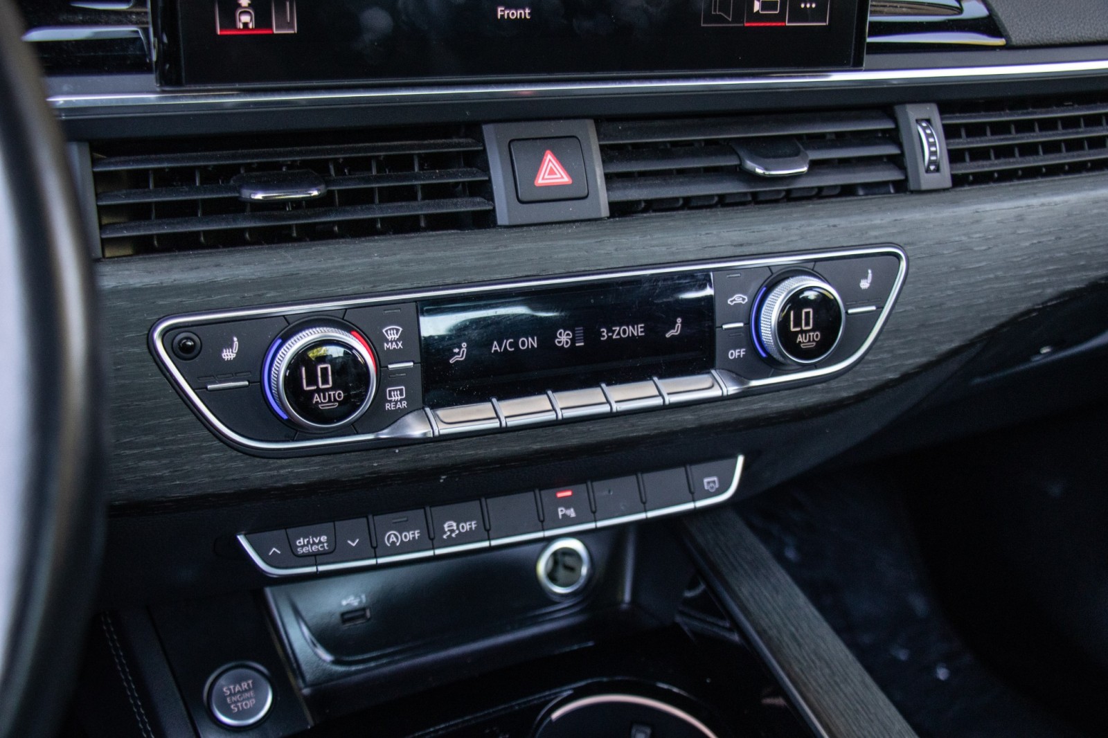 Vehicle image 16 of 23