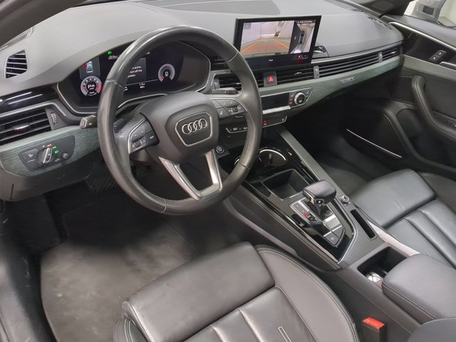 Vehicle image 8 of 22
