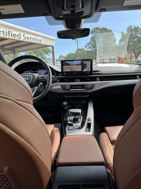 Vehicle image 20 of 39