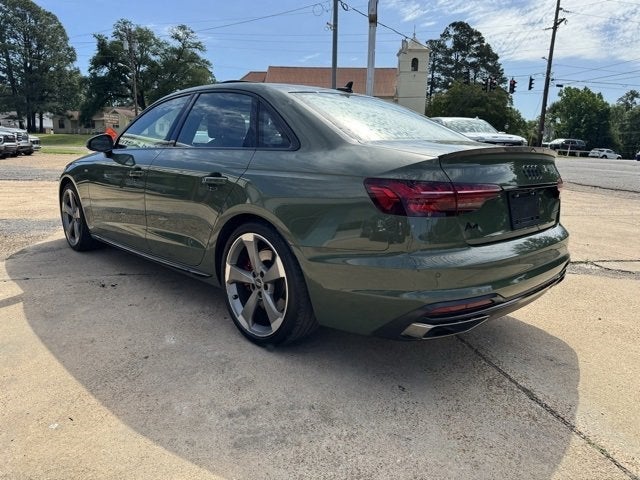 Vehicle image 12 of 39
