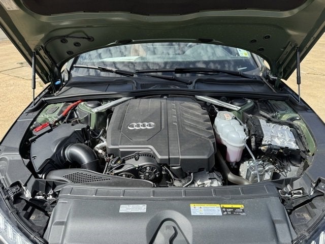 Vehicle image 28 of 39