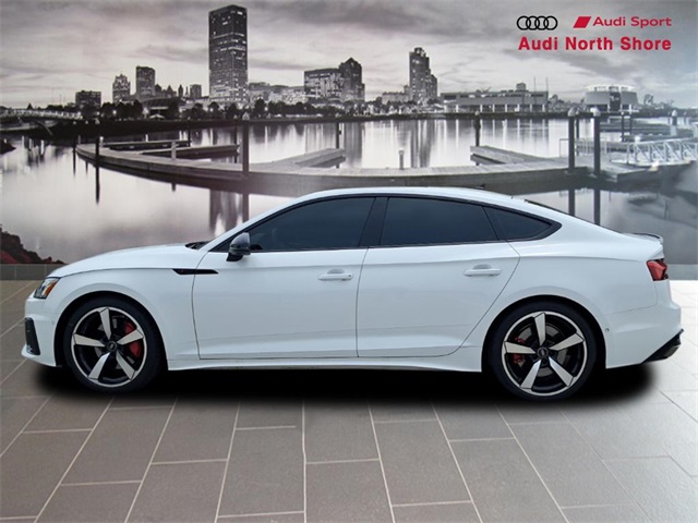 Vehicle image 7 of 28