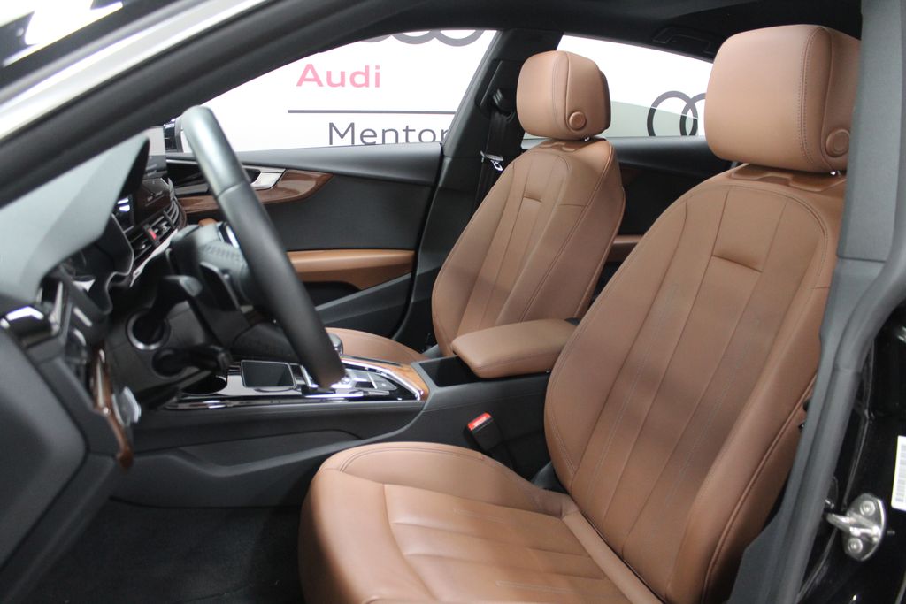 Vehicle image 12 of 34