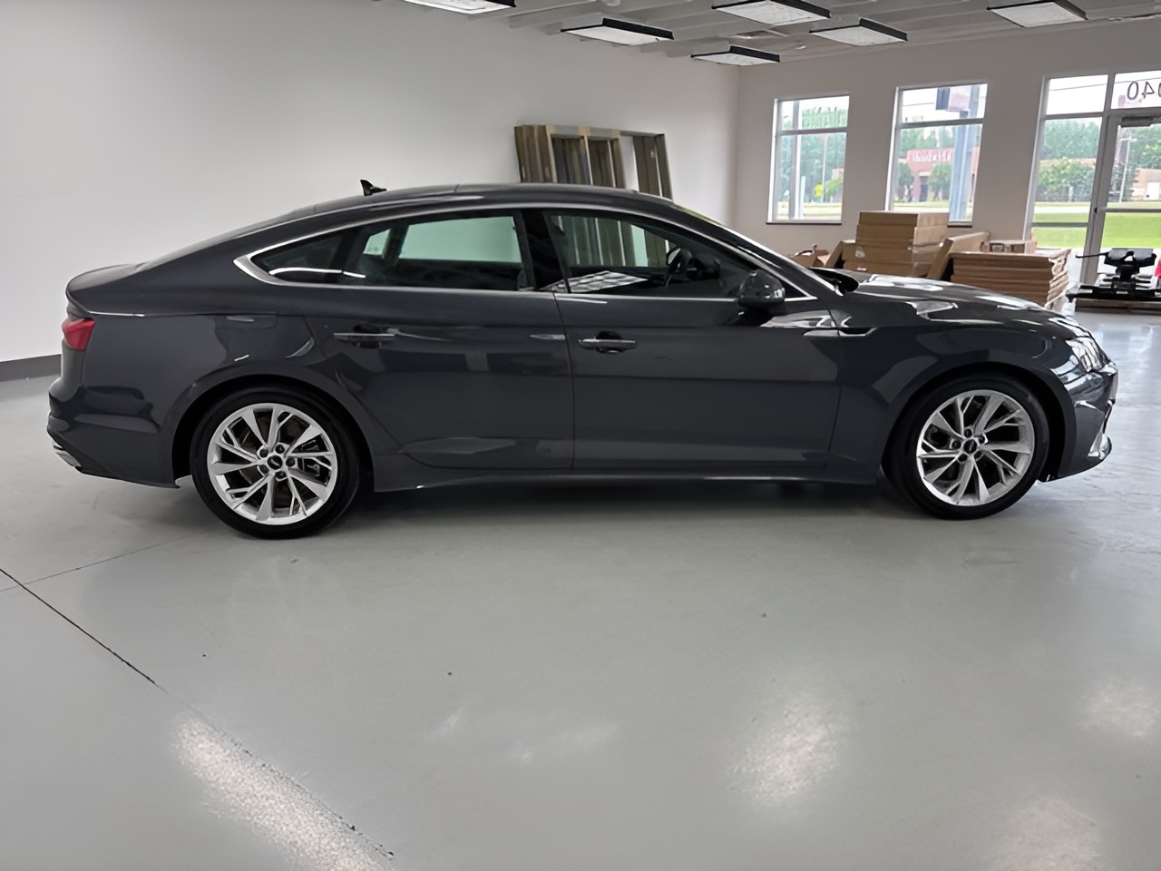 Vehicle image 59 of 62