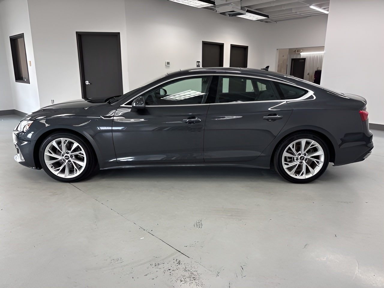 Vehicle image 62 of 62