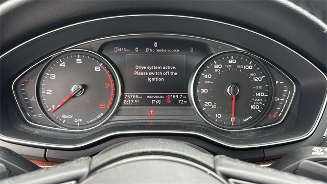 Vehicle image 20 of 36