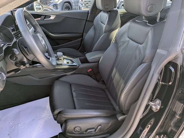 Vehicle image 7 of 28