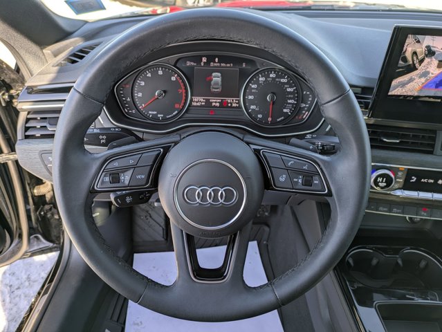 Vehicle image 9 of 28