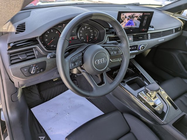 Vehicle image 8 of 28