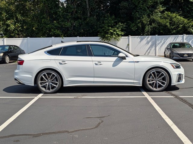 Vehicle image 3 of 30
