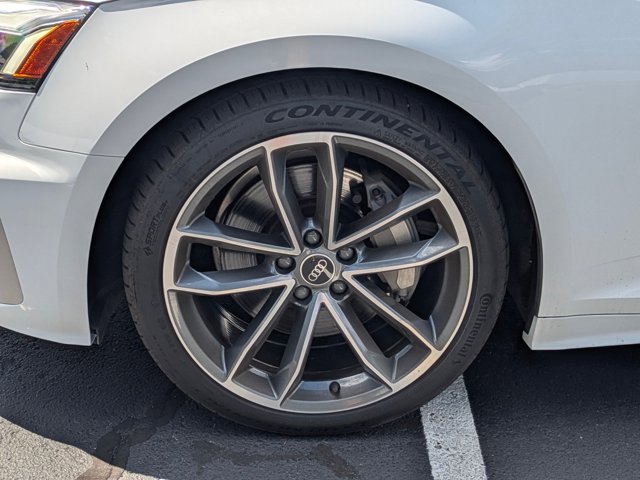 Vehicle image 8 of 30