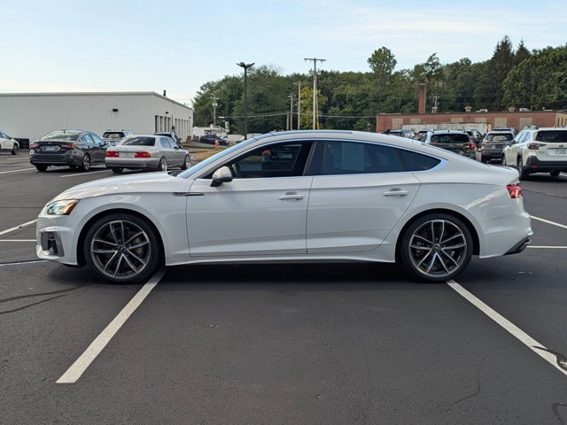 Vehicle image 6 of 30