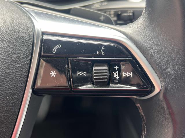 Vehicle image 20 of 29