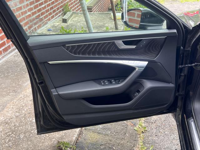 Vehicle image 14 of 29
