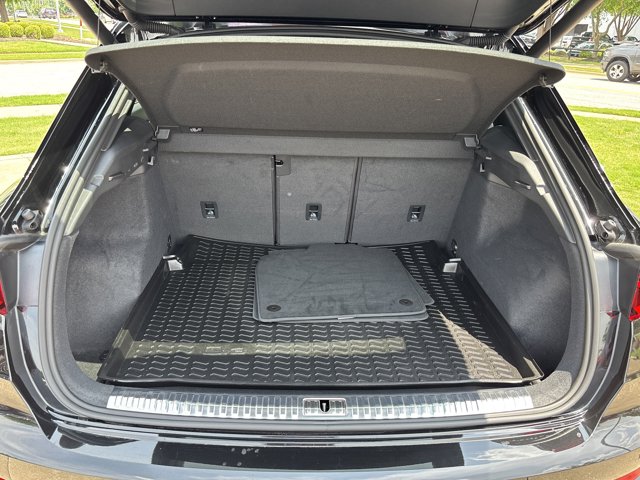 Vehicle image 12 of 49