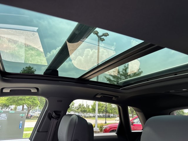 Vehicle image 20 of 49
