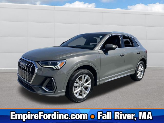 Vehicle image 1 of 34