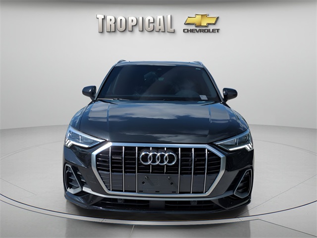 Vehicle image 2 of 37