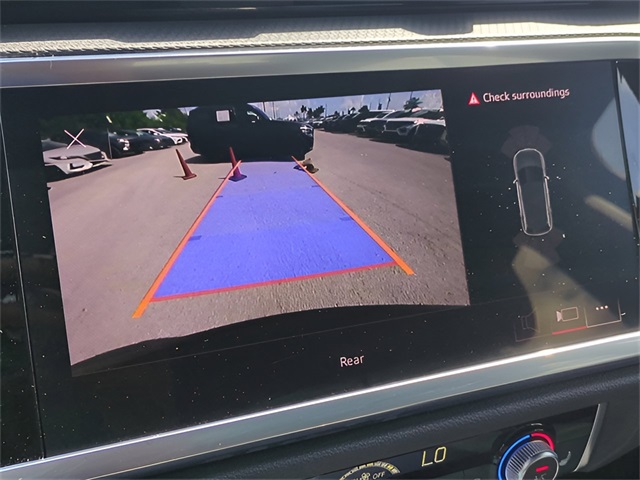 Vehicle image 22 of 37