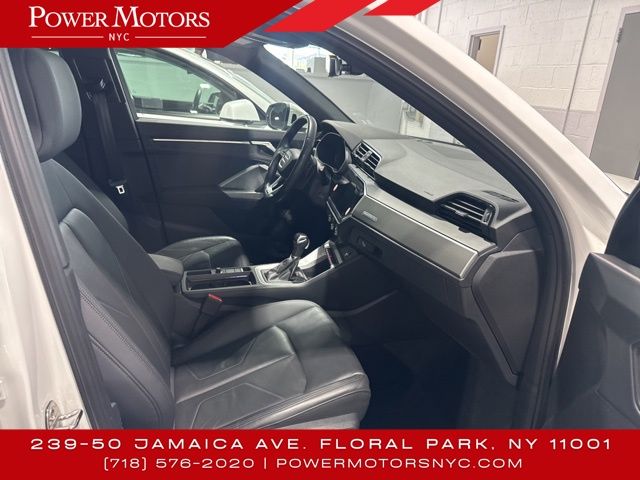 Vehicle image 12 of 43