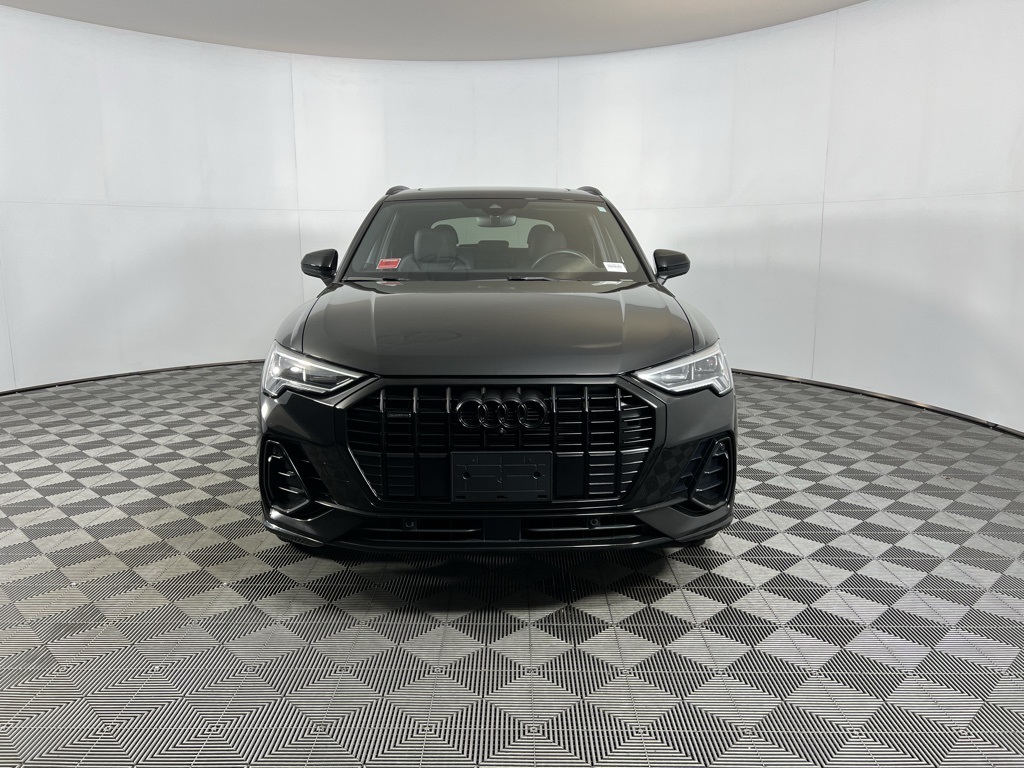 Vehicle image 2 of 54