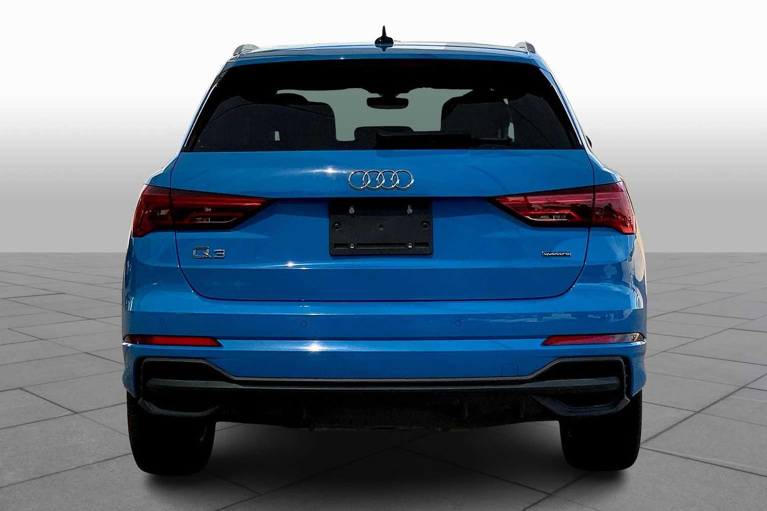 Vehicle image 5 of 35