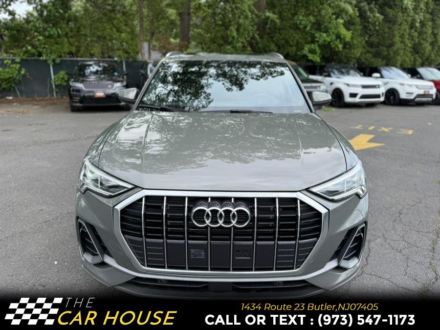 Vehicle image 7 of 25
