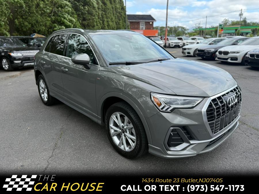 Vehicle image 2 of 25
