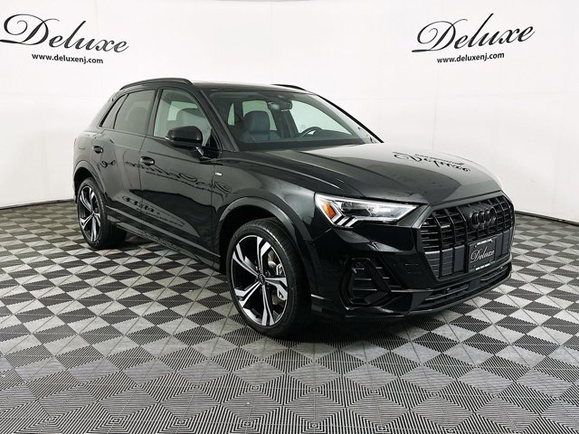Vehicle image 3 of 39