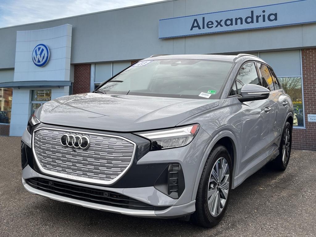 Vehicle image 1 of 22