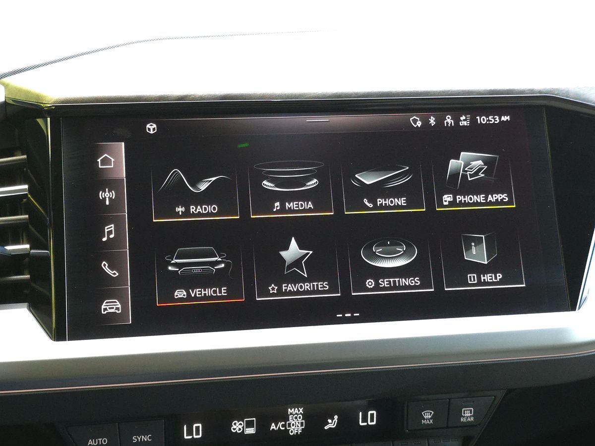 Vehicle image 36 of 67