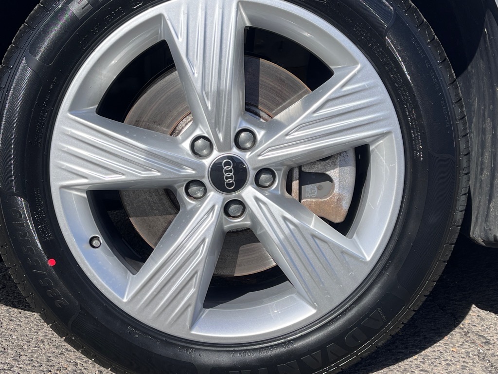 Vehicle image 23 of 23