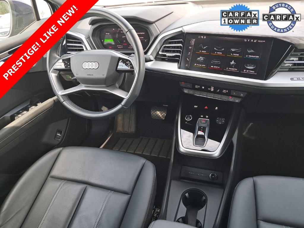 Vehicle image 21 of 25