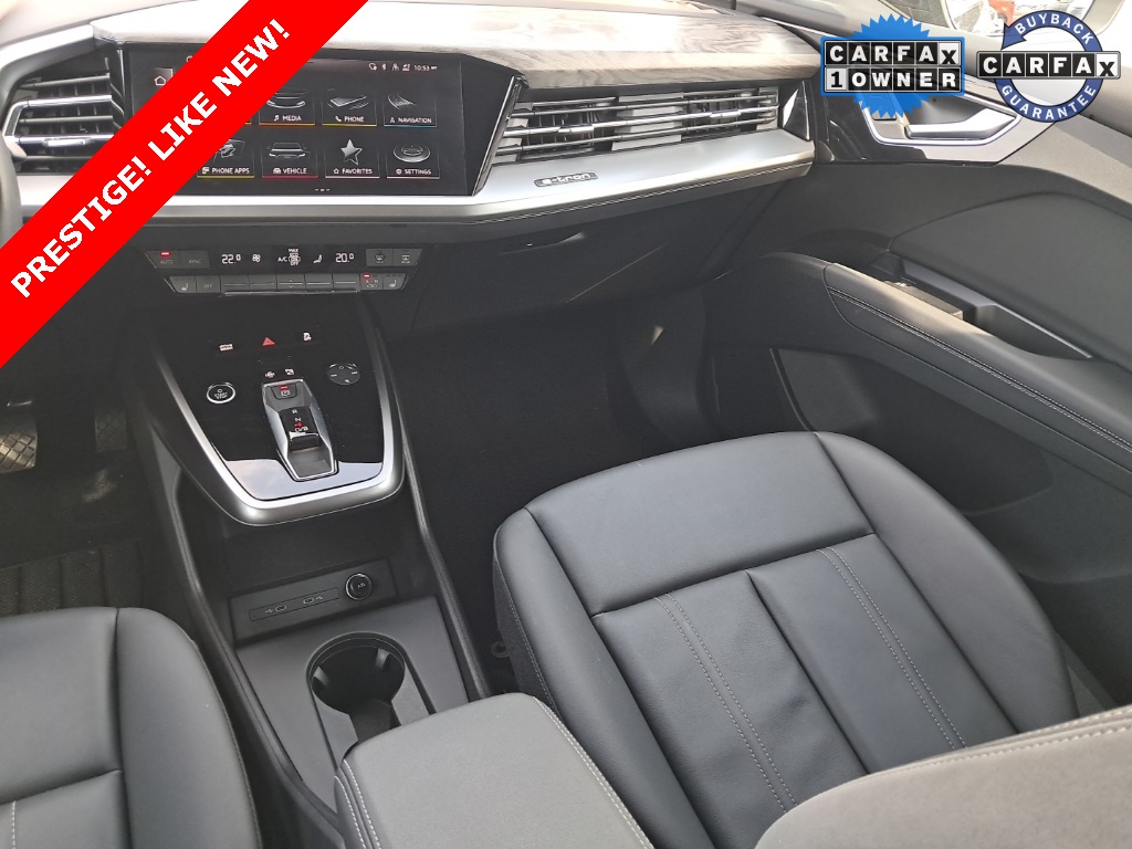 Vehicle image 20 of 25