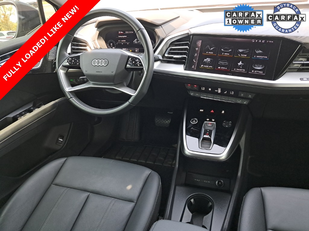 Vehicle image 22 of 26
