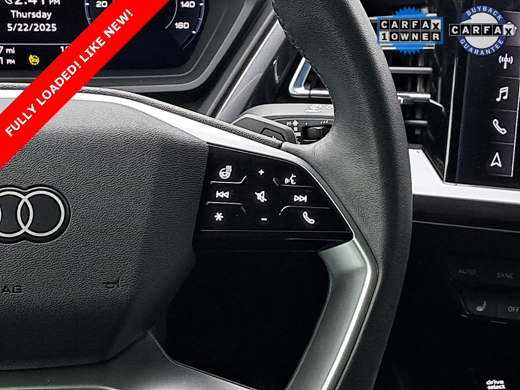 Vehicle image 14 of 24