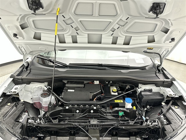 Vehicle image 10 of 26