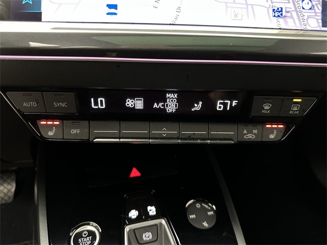 Vehicle image 24 of 26