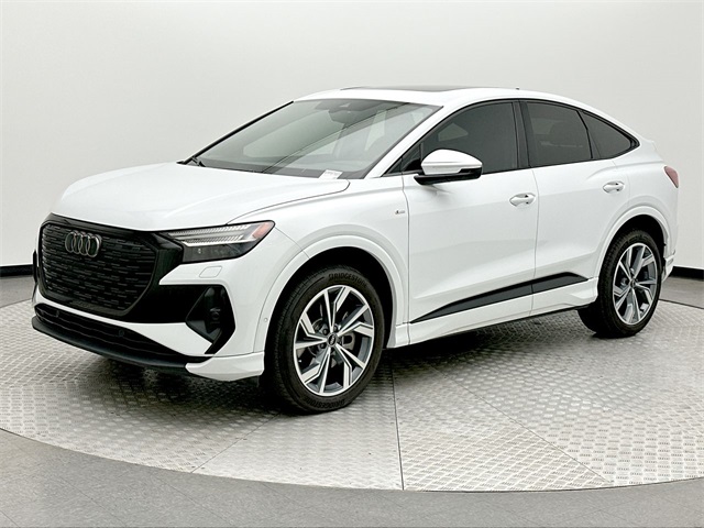 Vehicle image 2 of 26