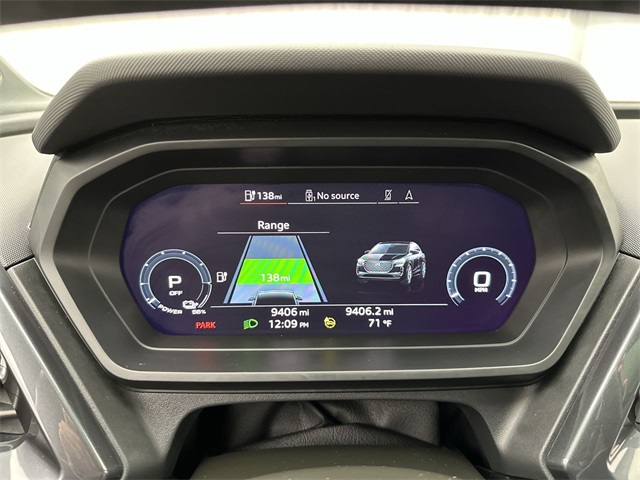 Vehicle image 16 of 26