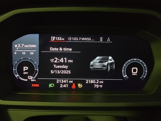 Vehicle image 15 of 29