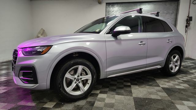 2023 Audi Q5 Premium Image 2 of 52