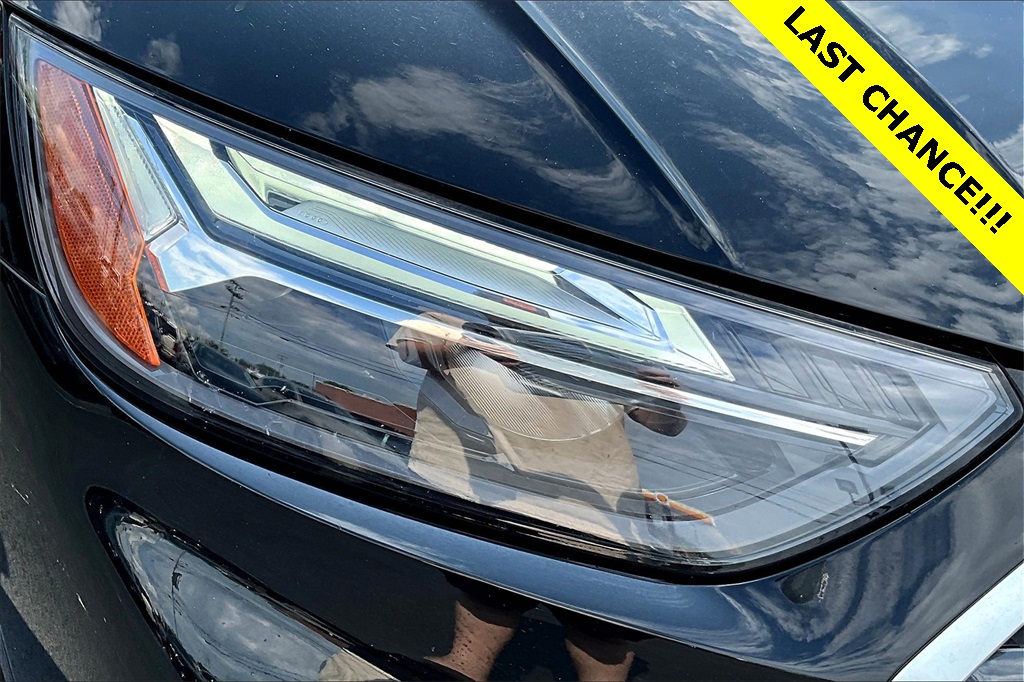 Vehicle image 29 of 36