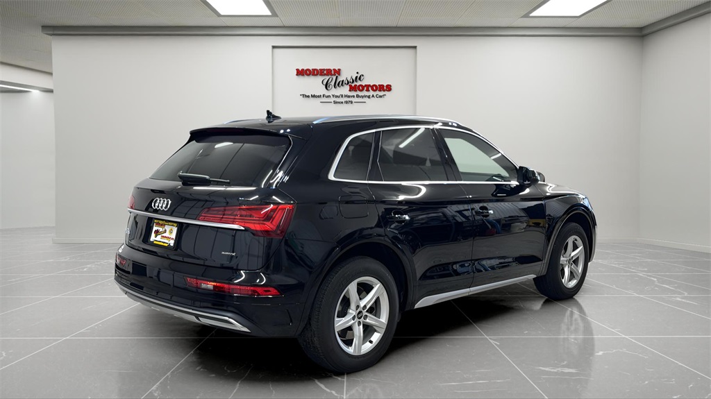 Vehicle image 5 of 29
