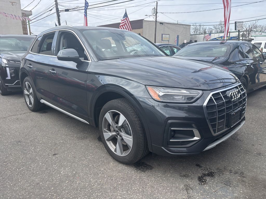 Vehicle image 3 of 37
